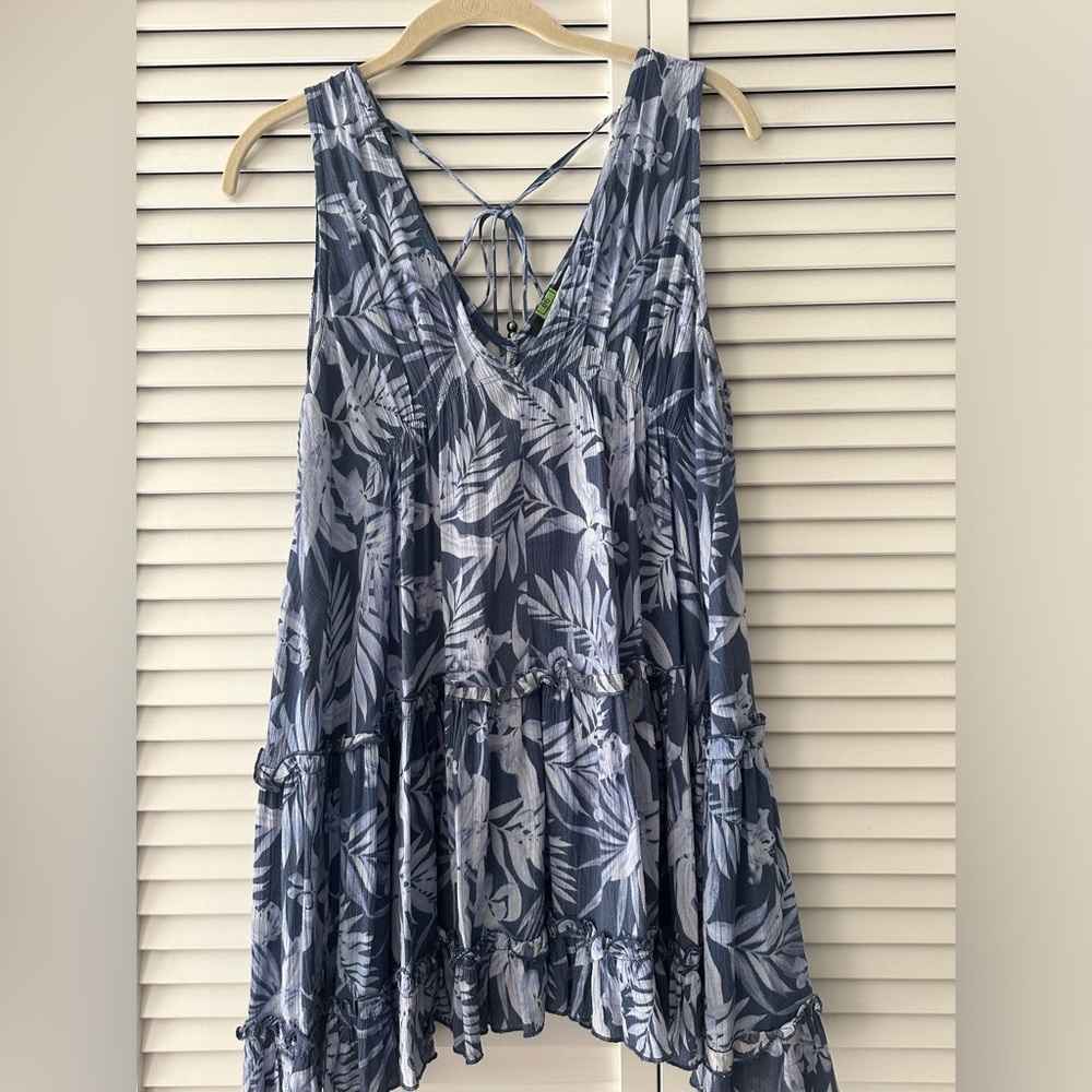 Blue floral flowy dress